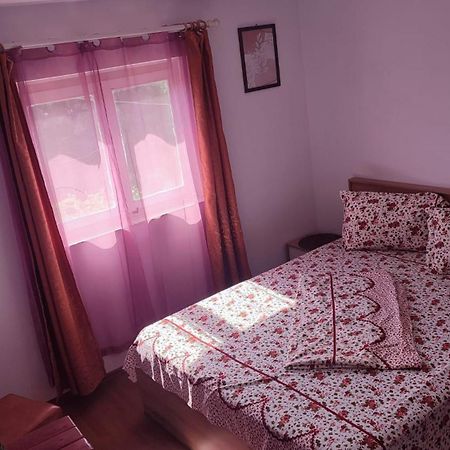 艾福雷诺德Casa Victor公寓 外观 照片